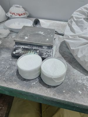 1,573 della melammina di densità polvere di copertura del menisco d'acciaio il grado industriale 99,81%