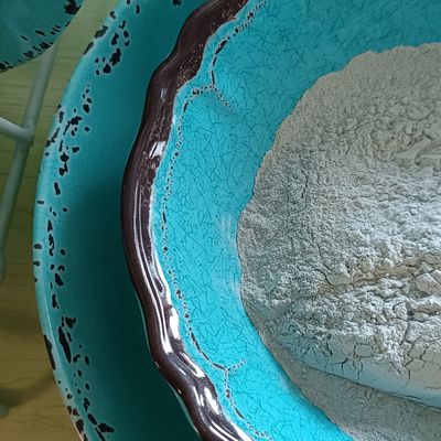 La verniciatura di plastica della melammina spolverizza 1,661 densità Cyanuramide di materia prima