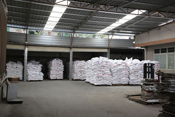 Polvere pura della melammina C3H6N6 per produzione del padellame della melammina