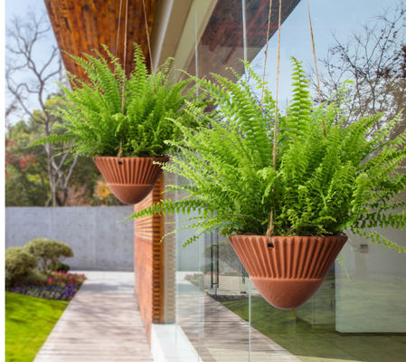 Vaso di ceramica rustica resistente alla rottura