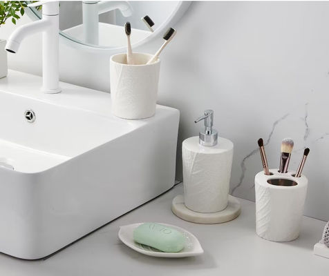 Porta spazzolini di ceramica senza piombo Accessori da bagno Set 4pcs