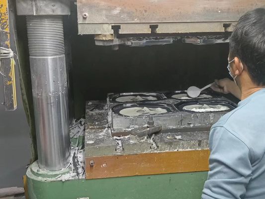 Melammina bianca di alta purezza, polvere di resina di formaldeide, fine liscia