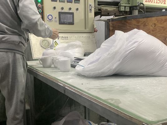 Macchina di stampaggio a compressione automatica di melammina per gomma e melammina da urea 450 tonnellate