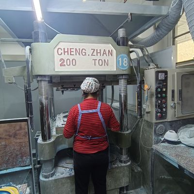 Compound per lo stampaggio di formaldeide di urea per set da cena a melamina superiore