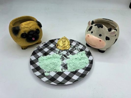 Formaggio ad iniezione di alta qualità Aminoformaggio Plastica Aminoplastica Urea Formaggio Compound